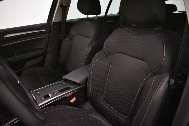 Inside Mégane Sport Tourer  GRIS OSCURO