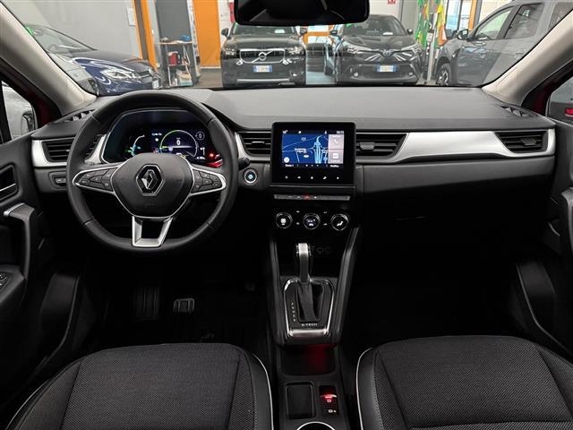 RENAULT Captur 00015278_VO38023184