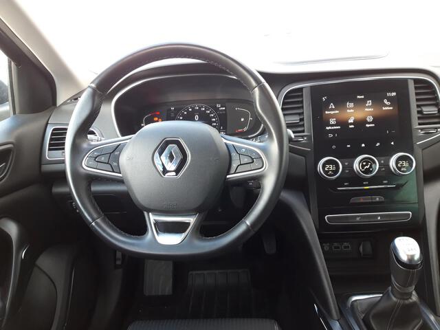 Inside Mégane Sport Tourer Diesel  Gris