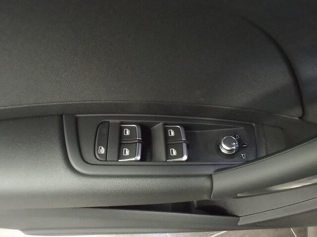 Inside A1  MARRON