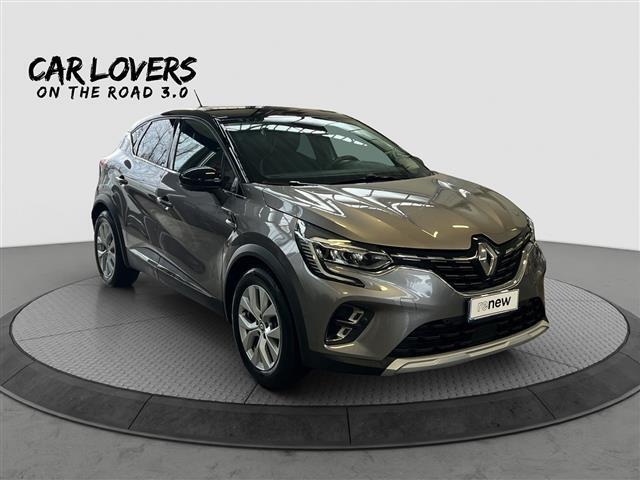 RENAULT Captur 05258071_VO38013034