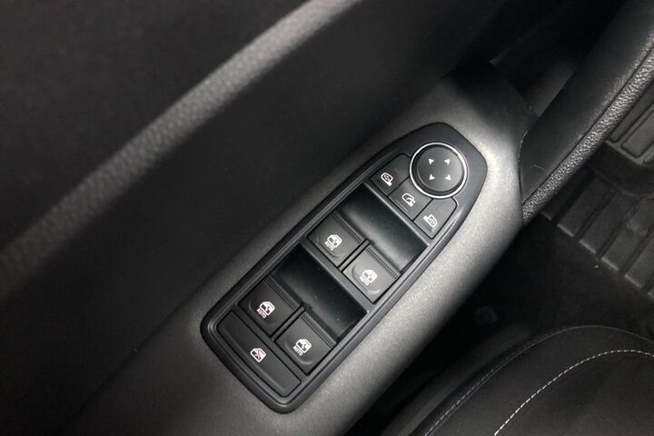 Inside Captur Gasolina/gas  Blanco