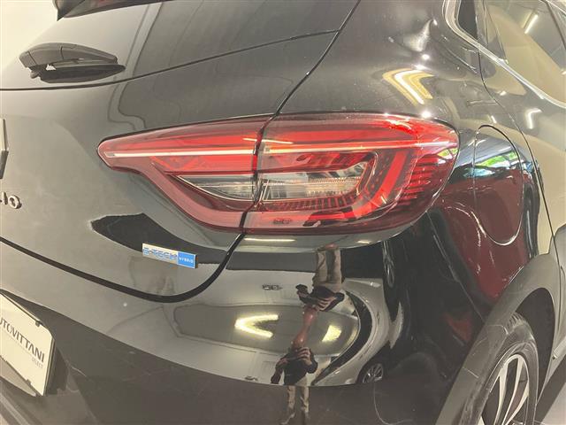 RENAULT Clio V 2019 00985070_VO38023207