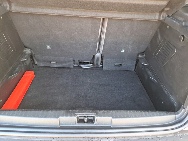 Inside Captur  BEIGE