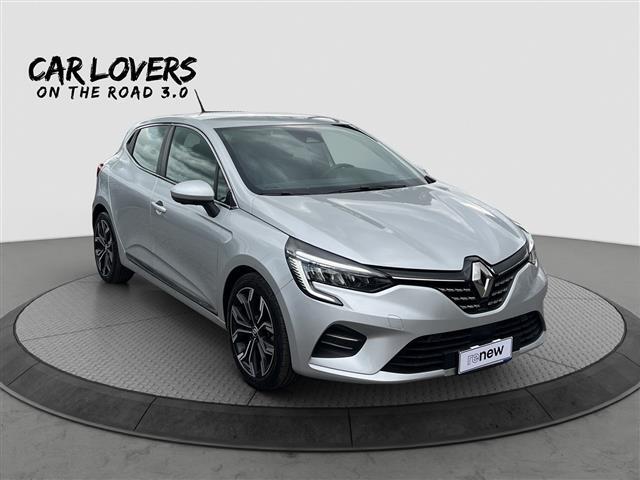 RENAULT Clio 05258018_VO38013034