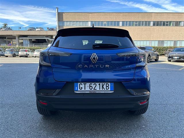 RENAULT Captur II 2024 00025873_VO38013404