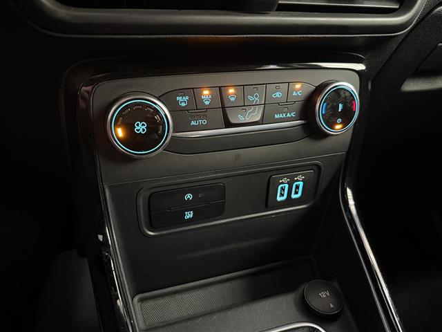 FORD EcoSport 00015520_VO38023184