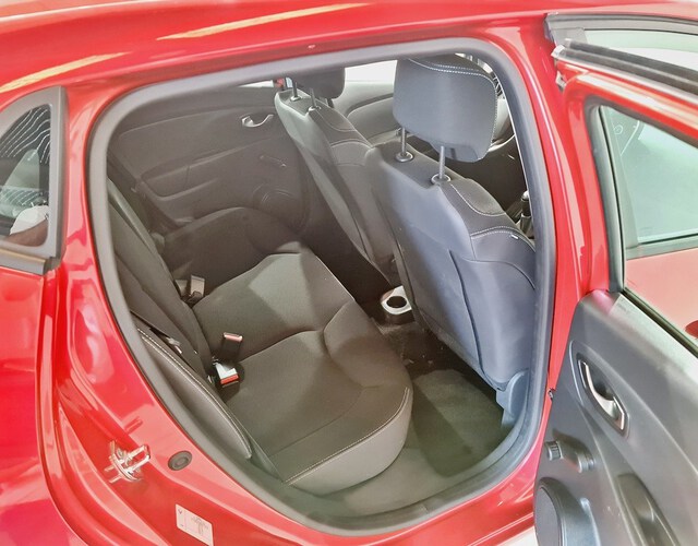 Inside Clio Diesel  Rojo Deseo
