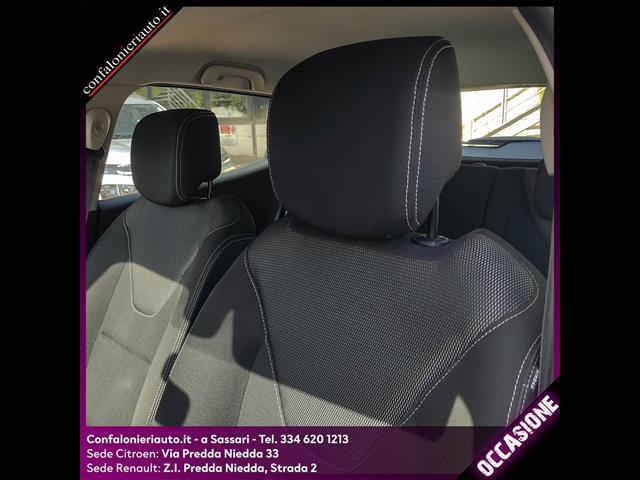 RENAULT Clio 00009462_VO38013165