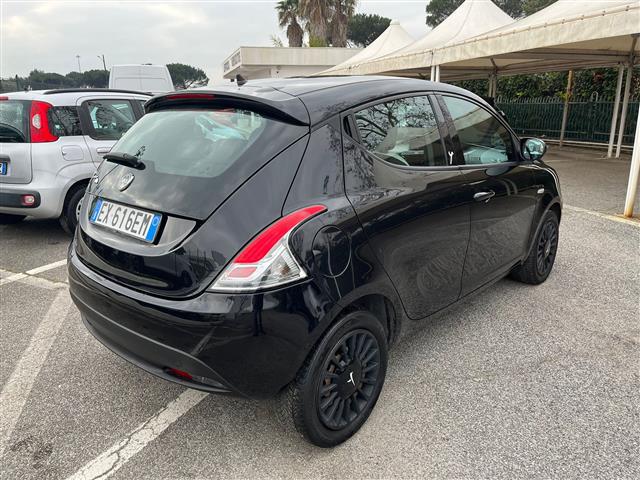 LANCIA Ypsilon 02640882_VO38043366