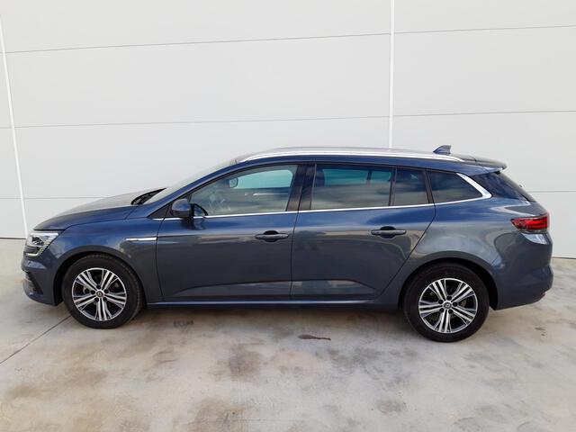 Outside Mégane Sport Tourer Diesel  Gris