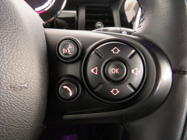 Inside  F60 Countryman  Moonwalk Grey