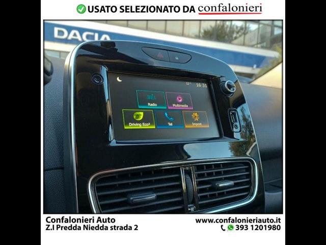 RENAULT Clio 00009488_VO38013165