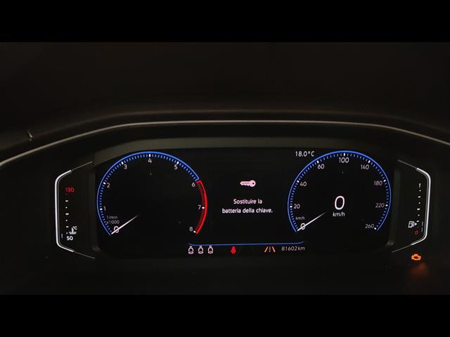 VOLKSWAGEN T Roc 2017 00973731_VO38023732
