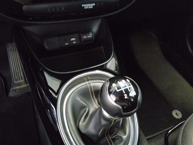 KIA MOTORS Soul II 2014 00014390_VO38043670