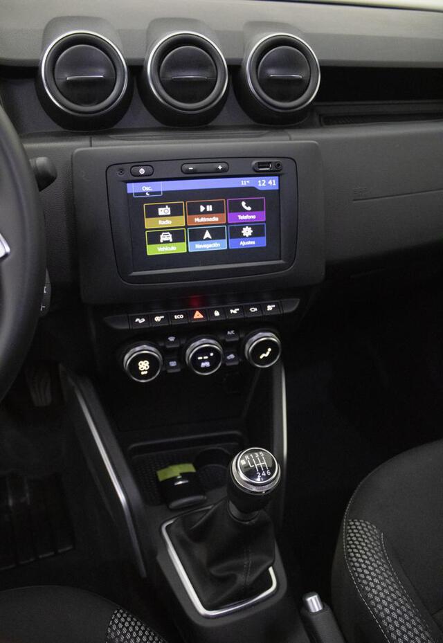 Inside Duster Diesel  Azul Cosmos