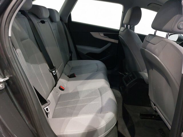 Inside A4 Diesel  Gris