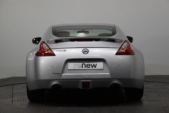 Outside 370Z  GRIS