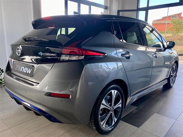NISSAN Leaf 00784459_VO38013074