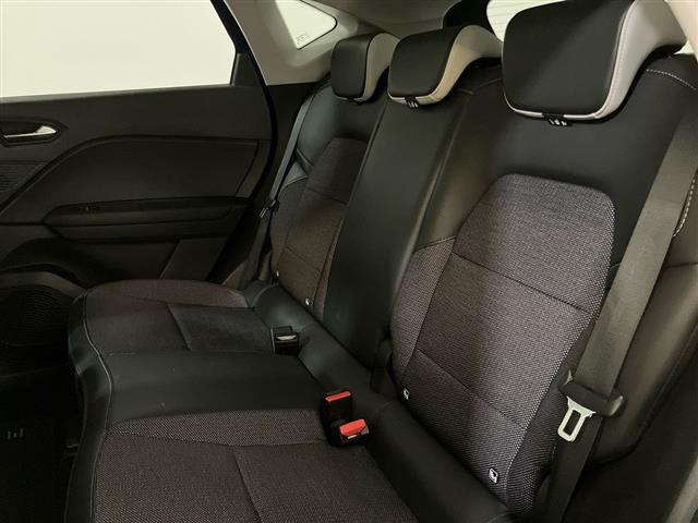RENAULT Captur II 2019 00984639_VO38023207