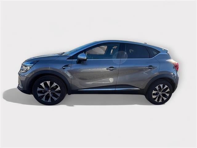 RENAULT Captur 06194734_VO38013080