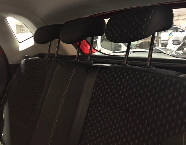 Inside Captur  Rojo Deseo