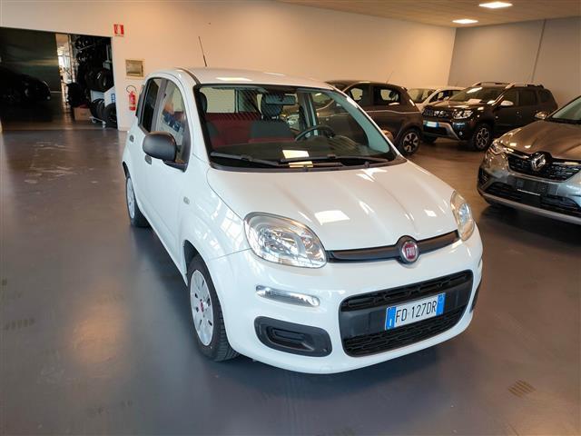 FIAT Panda 04820907_VO38013042