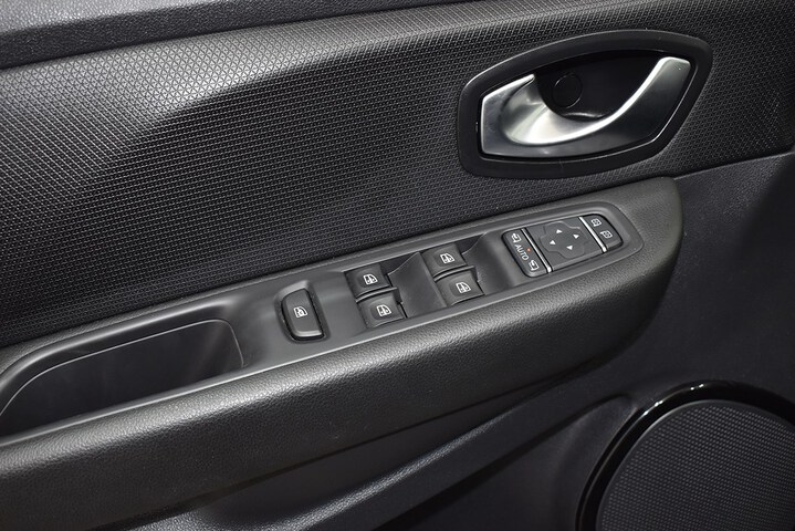 Inside Clio Diesel  Gris Titanium