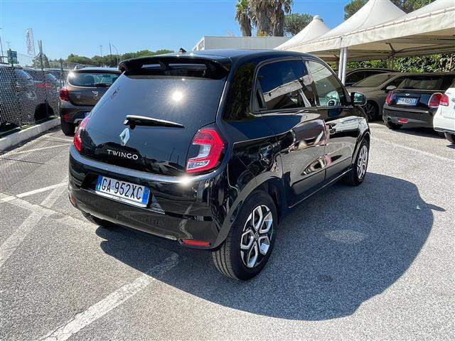 RENAULT Twingo 02641025_VO38043366