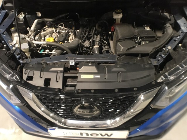 Inside Qashqai  Azul Ultramar