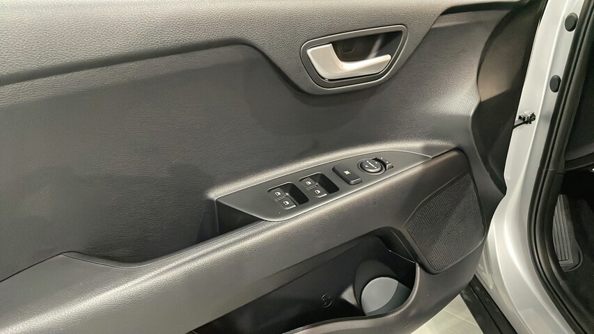Inside Stonic  Silky Silver/ Aurora