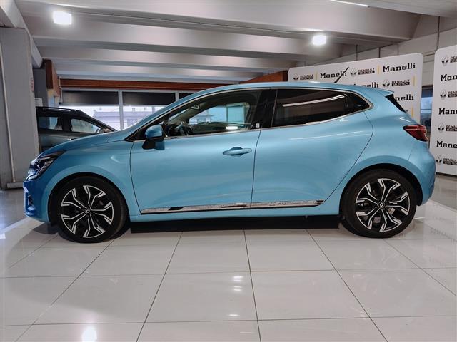 RENAULT Clio 00039377_VO38013022