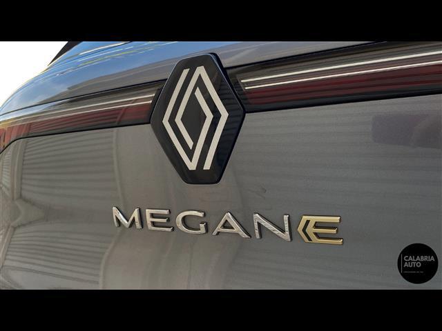 RENAULT Megane E Tech 00006560_VO38033579