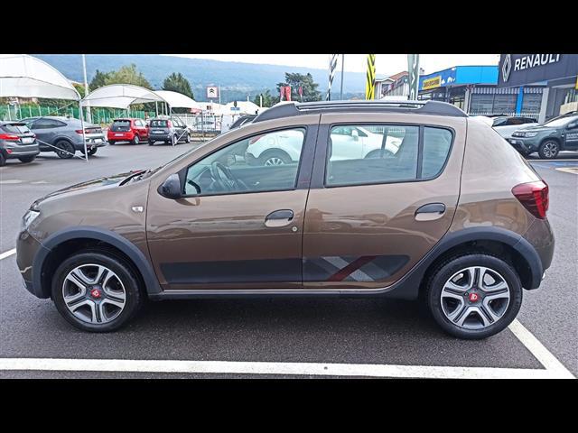 DACIA Sandero  Stepway 00024118_VO38013404