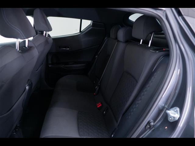 TOYOTA C HR I 2020 40001935_VO38053400