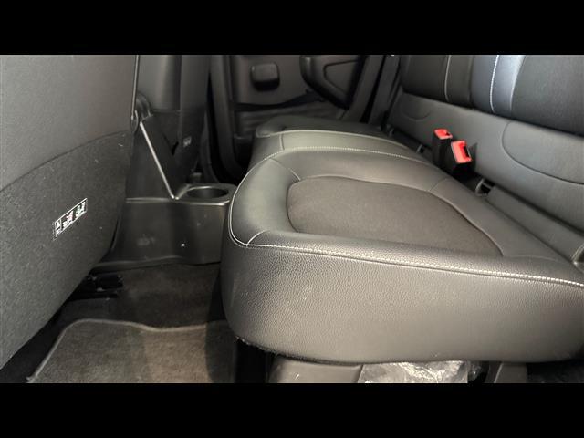 RENAULT Twingo Electric 04998186_VO38013058