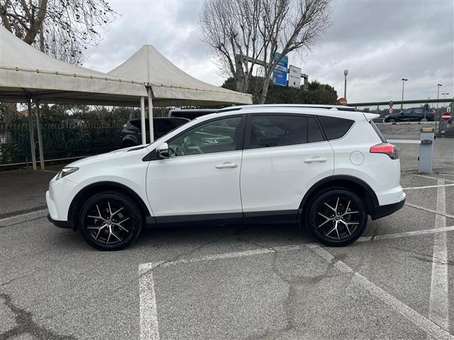 TOYOTA Rav4 IV 2016 02640775_VO38043366