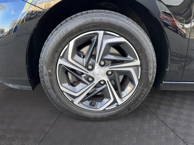 Außenausstattung i30 PHANTOM BLACK MET.   schwarz