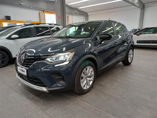 RENAULT Captur 00015881_VO38023184