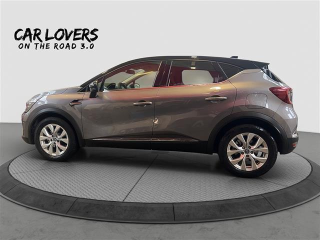 RENAULT Captur 05257416_VO38013034