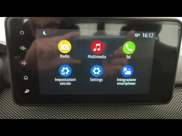 DACIA Sandero 00949337_VO38023732