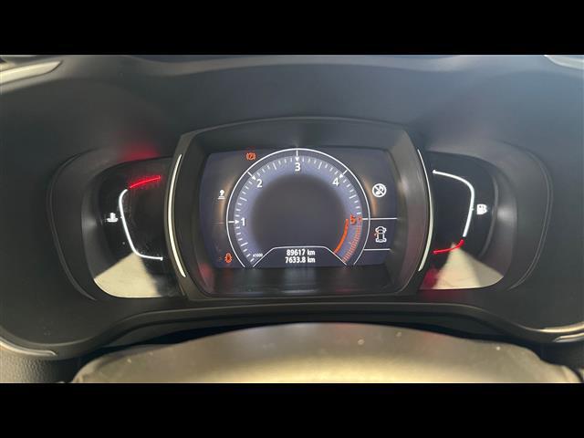 RENAULT Kadjar 04998303_VO38013058