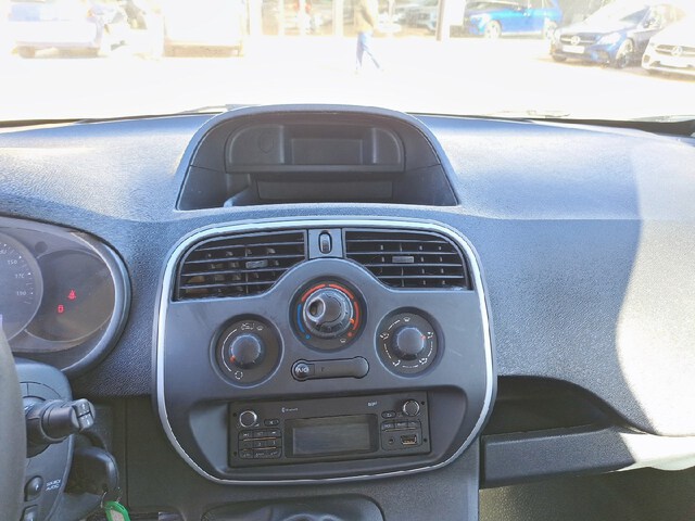Inside Kangoo Furgón Diesel  BLANCO