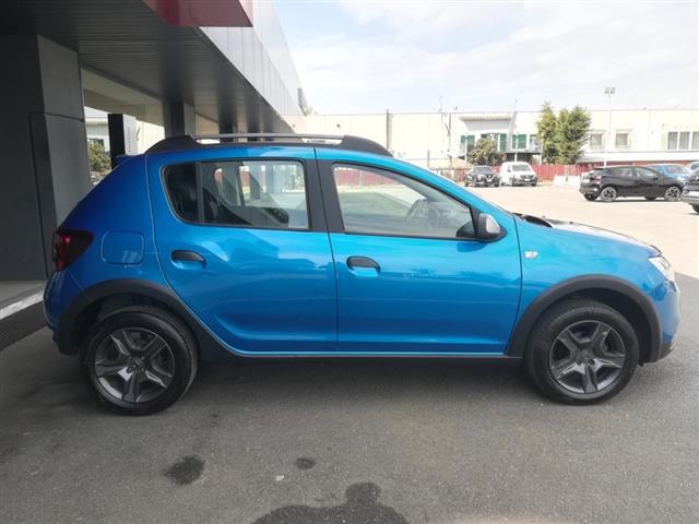 Esterni Sandero  Stepway Metallizzata Azzurro