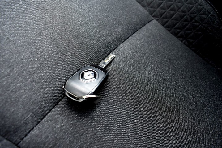 Inside Clio Diesel  AZUL