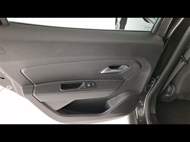 DACIA Duster 00949346_VO38023732