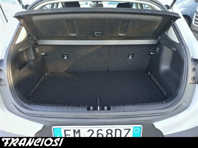 KIA MOTORS Stonic 00023345_VO38013018