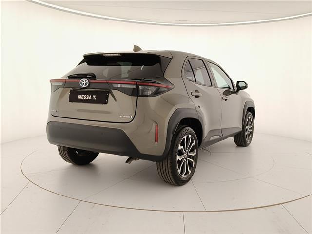 TOYOTA Yaris Cross 00189534_VO38023507