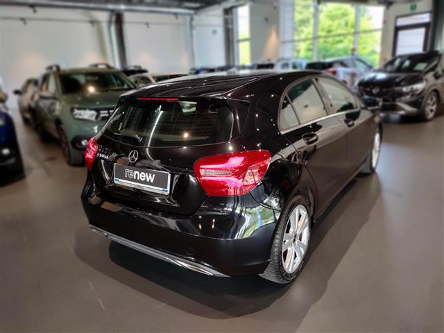 MERCEDES Classe A 04824092_VO38013042