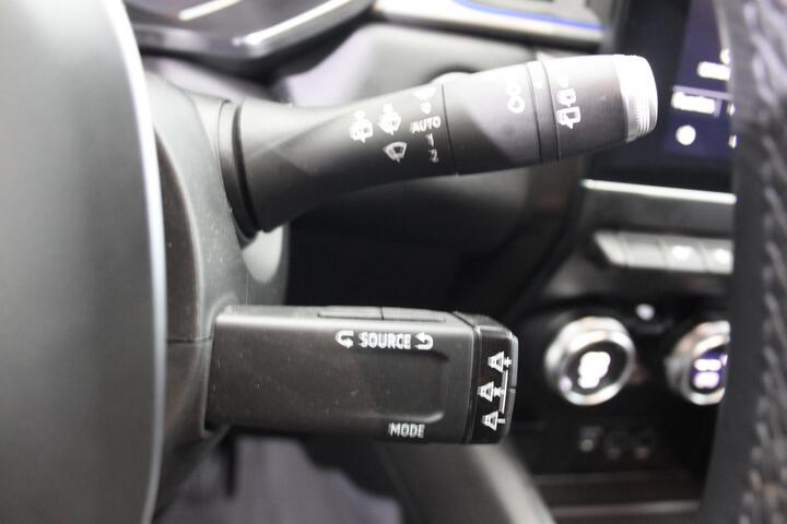 Inside Captur  Azul Rayo/Techo Gris